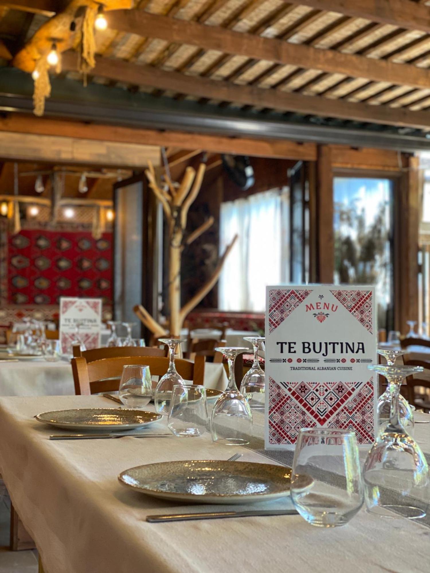 Te Bujtina Hotel- Cozy Stay With Traditional Breakfast Near Beach 格勒姆 外观 照片